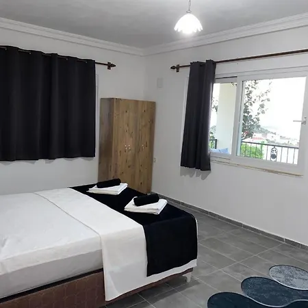Yalim Apartment